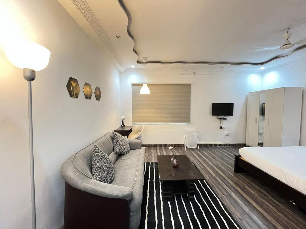 Bedchambers Serviced Apartments, 海得拉巴 外观 照片